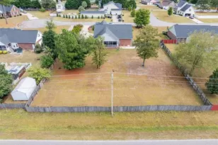 301 Steeplechase Ln, Raeford, NC 28376 - Photo 28