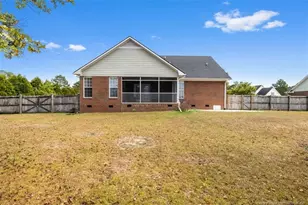 301 Steeplechase Ln, Raeford, NC 28376 - Photo 4