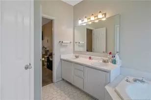 6145 Woodspring Dr, Hope Mills, NC 28348 - Photo 28