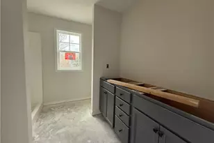 232 Dalton Dr, Lumber Bridge, NC 28357 - Photo 6