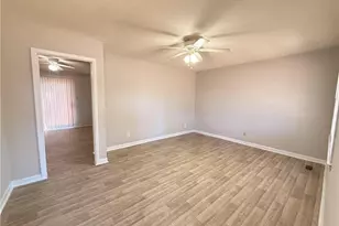 323 Cadmium Ct, Fayetteville, NC 28311 - Photo 2