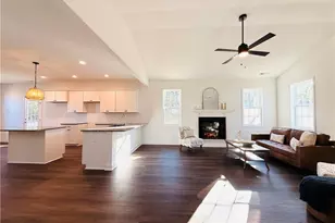 328 Sacksonia St, Raeford, NC 28376 - Photo 6