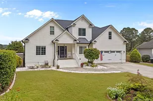 551 Ivy Cir, Vass, NC 28394 - Photo 2