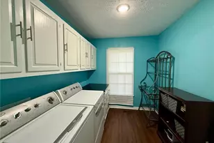 715 Brougham Rd, Fayetteville, NC 28311 - Photo 8