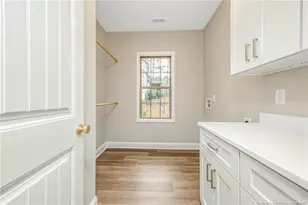 15941 Old Orchard Ct, Wagram, NC 28396 - Photo 14