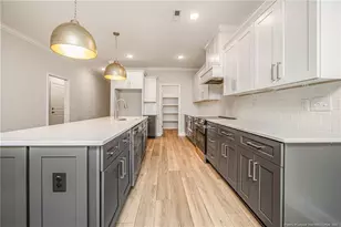 28941 Pinedale Ct, Wagram, NC 28396 - Photo 4