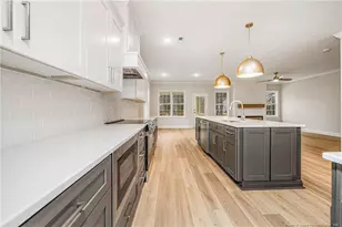 28941 Pinedale Ct, Wagram, NC 28396 - Photo 14