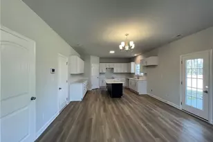 5036 Boxcut Ln, Hope Mills, NC 28348 - Photo 6