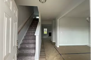 5036 Boxcut Ln, Hope Mills, NC 28348 - Photo 2