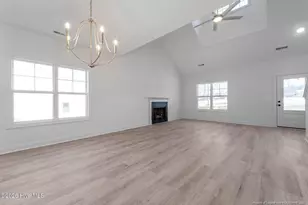 1021 Ivory Ln, West End, NC 27376 - Photo 4