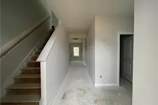 1727 Man-O-War Dr, Hope Mills, NC 28348 - Photo 2