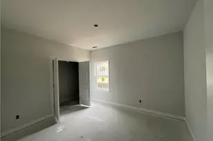 1727 Man-O-War Dr, Hope Mills, NC 28348 - Photo 4