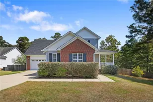 185 Oakmount Dr, Raeford, NC 28376 - Photo 2