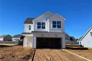 1723 Man-O-War Dr, Hope Mills, NC 28348 - Photo 1