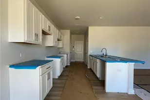 1723 Man-O-War Dr, Hope Mills, NC 28348 - Photo 6