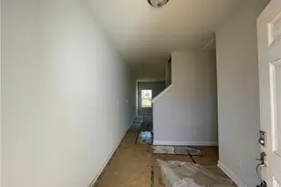 1723 Man-O-War Dr, Hope Mills, NC 28348 - Photo 2