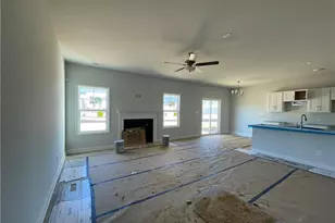 1723 Man-O-War Dr, Hope Mills, NC 28348 - Photo 4