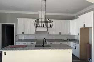 70 Garden Mist Rd, Lumberton, NC 28360 - Photo 4