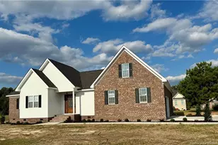 70 Garden Mist Rd, Lumberton, NC 28360 - Photo 2