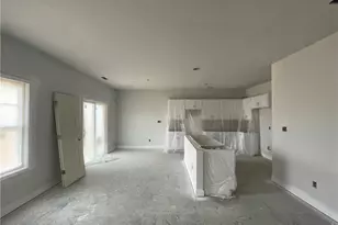 1708 Man-O-War Dr, Hope Mills, NC 28348 - Photo 4