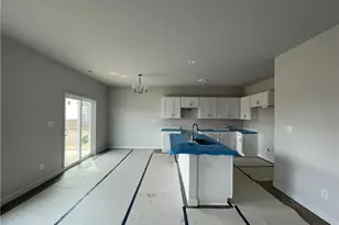 1708 Man-O-War Dr, Hope Mills, NC 28348 - Photo 6