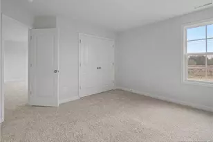 1712 Man-O-War Dr, Hope Mills, NC 28348 - Photo 38