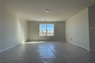 1712 Man-O-War Dr, Hope Mills, NC 28348 - Photo 8