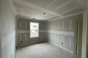 1712 Man-O-War Dr, Hope Mills, NC 28348 - Photo 14