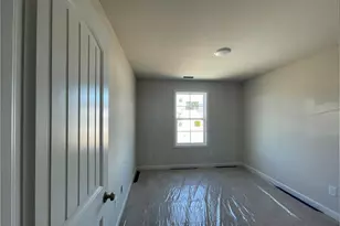 1712 Man-O-War Dr, Hope Mills, NC 28348 - Photo 12