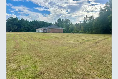 634 Dallas Road, Lumberton, NC 28358 - Photo 2