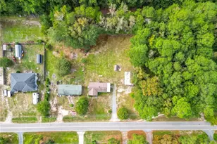 21480 Jane Shaw Rd, Wagram, NC 28396 - Photo 6