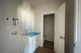 1728 Man-O-War Dr, Hope Mills, NC 28348 - Photo 4