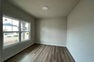 1728 Man-O-War Dr, Hope Mills, NC 28348 - Photo 2