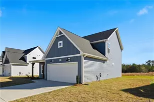 1728 Man-O-War Dr, Hope Mills, NC 28348 - Photo 2