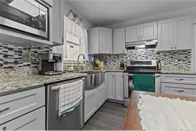 5721 Walkabout Road, Hope Mills, NC 28348 - Photo 8