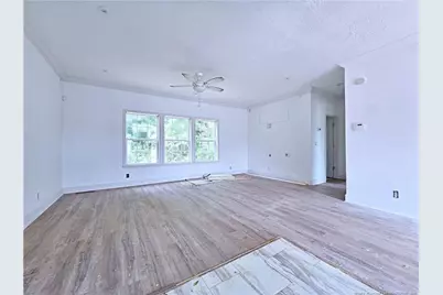 158 Acadiana Drive, Parkton, NC 28371 - Photo 6