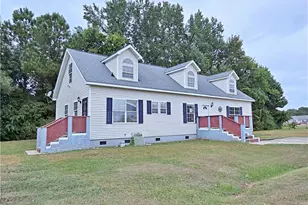 158 Acadiana Dr, Parkton, NC 28371 - Photo 2