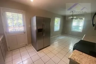 5312 Bluewater Pl, Fayetteville, NC 28311 - Photo 4