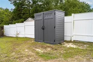 4225 Redmill Ln, Hope Mills, NC 28348 - Photo 40