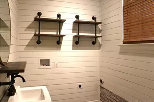 309 W 26th St, Lumberton, NC 28358 - Photo 36