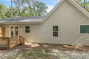 5016 Mockingbird Ln, Sanford, NC 27332 - Photo 40