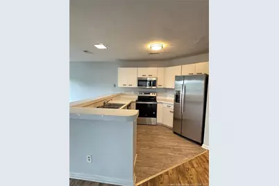 1006 Brookhollow Drive #8, Fayetteville, NC 28314 - Photo 6