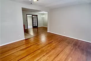 805 Glensford Dr, Fayetteville, NC 28314 - Photo 2