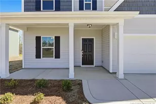 1732 Man-O-War Dr, Hope Mills, NC 28348 - Photo 4