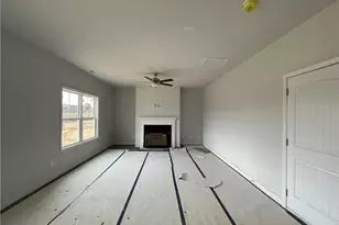 1732 Man-O-War Dr, Hope Mills, NC 28348 - Photo 4