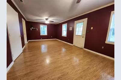 140 W Circle Court, Fayetteville, NC 28301 - Photo 4