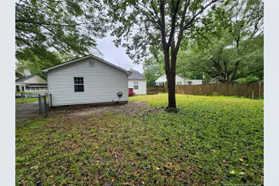 140 W Circle Court, Fayetteville, NC 28301 - Photo 18