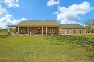 464 Shand Dr, Pembroke, NC 28372 - Photo 1