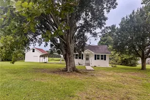 8061 US Hwy 74 W, Pembroke, NC 28372 - Photo 1