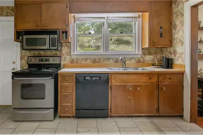 1610 Twin Oak Drive, Fayetteville, NC 28305 - Photo 28